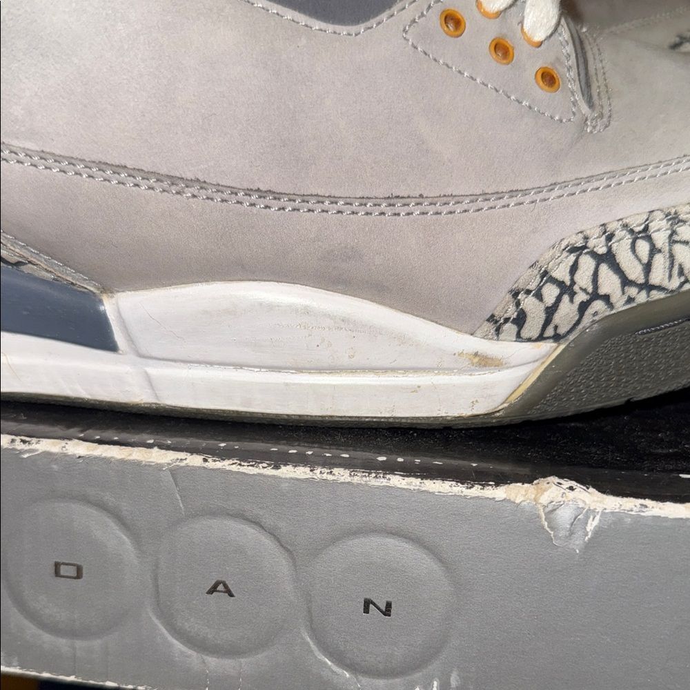Air Jordan 3 Cool Gray Sneakers White - Picture 7 of 16